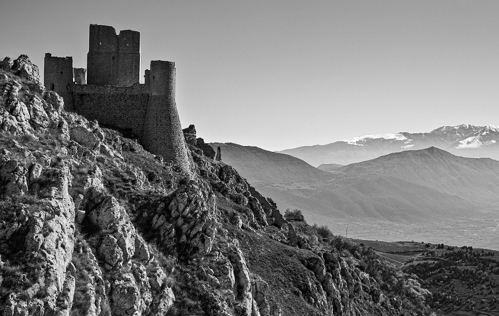 segnalata SEZ M 7_1_QUIETI LAURA - Roccacalascio.JPG